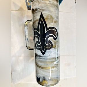 New Orleans Saints NEW 30 ounce hot/cold handle Tumbler Straw & slide lid…